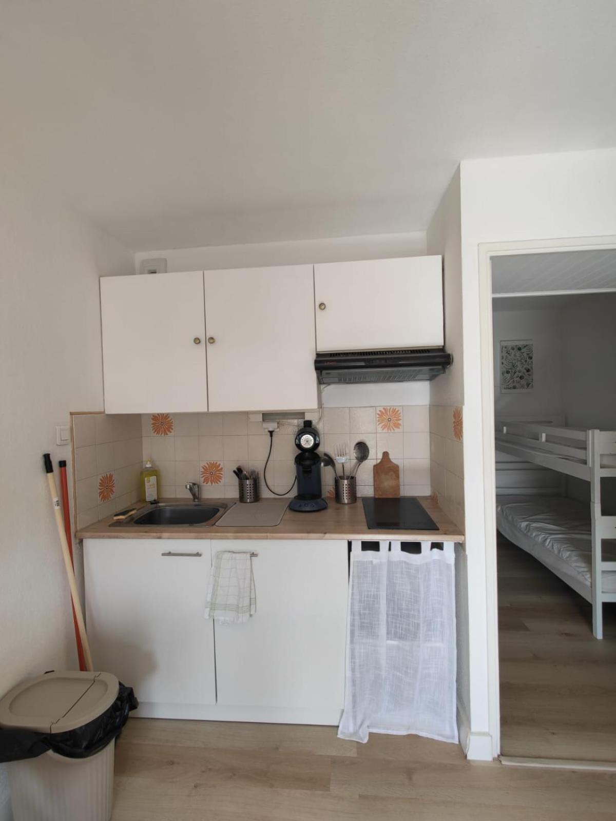 Saint-Mandrier-Sur-Mer Rsd Les Cometes Extérieur photo